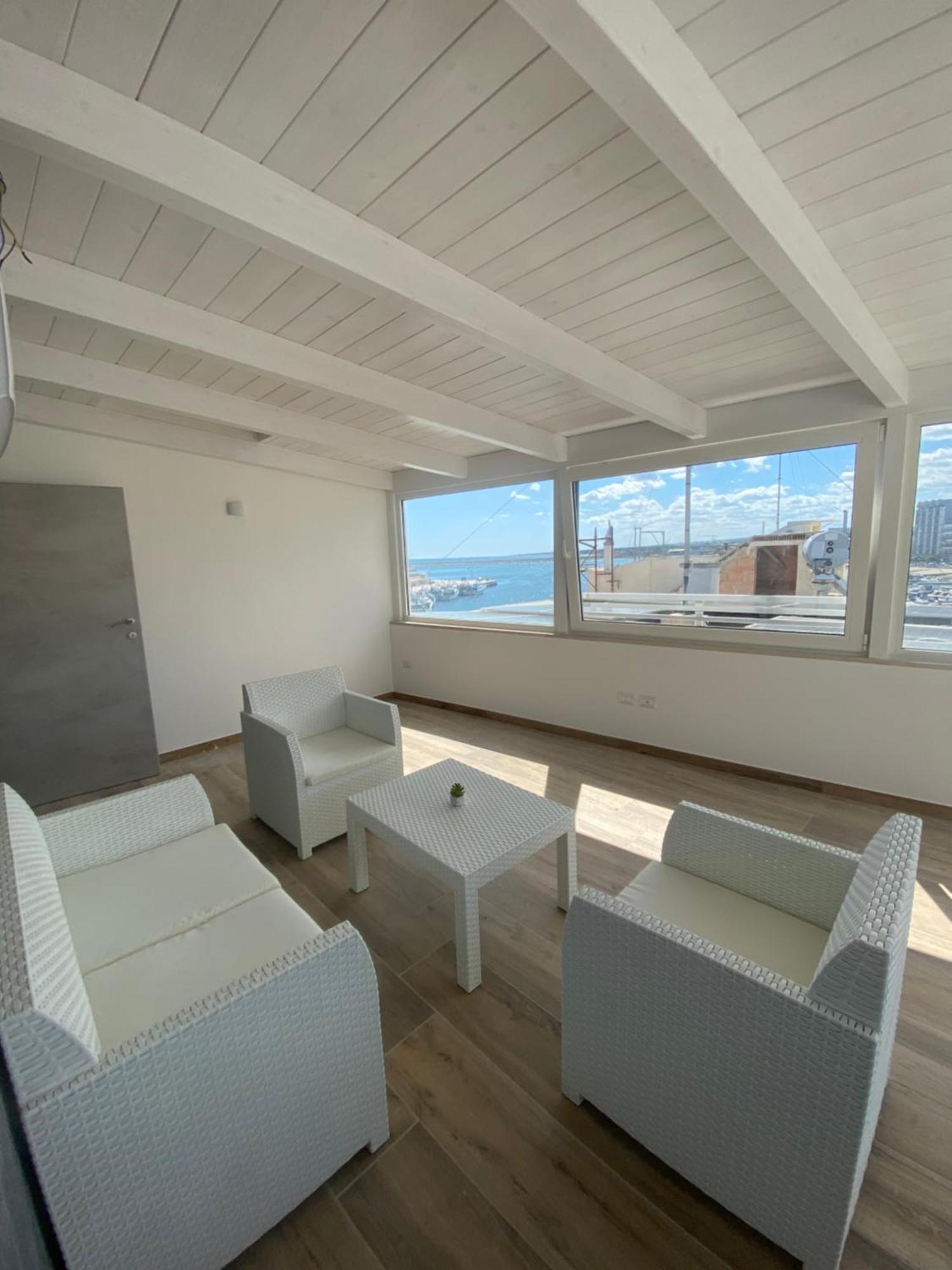 Apartamento Sunset Mola Di Bari - Terrazza Relax Vista Mare Exterior foto